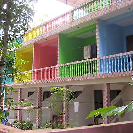Hotel Santis Hikkaduwa Extérieur photo