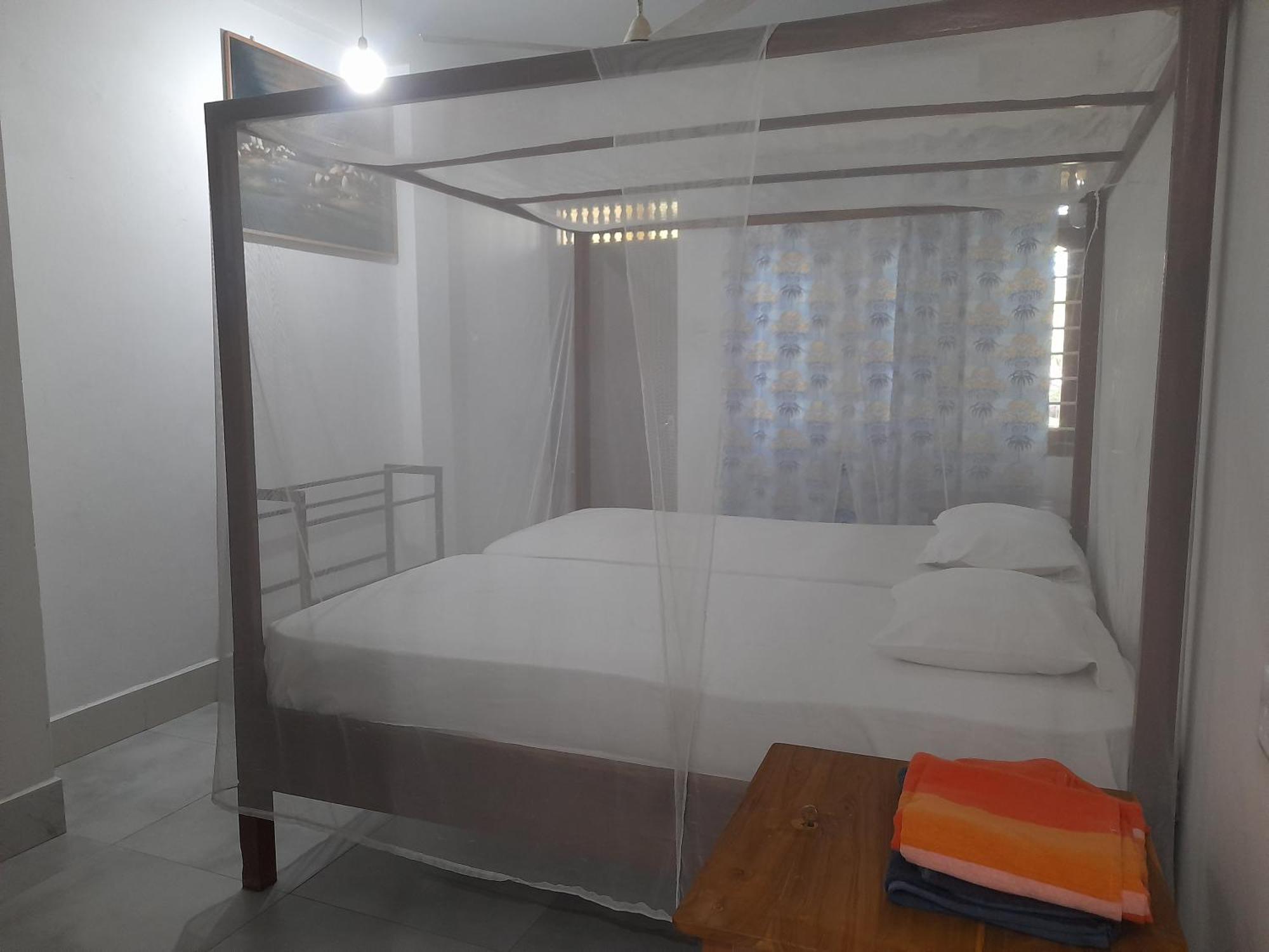 Hotel Santis Hikkaduwa Extérieur photo